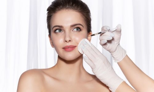 הדגשת עצמות לחיים